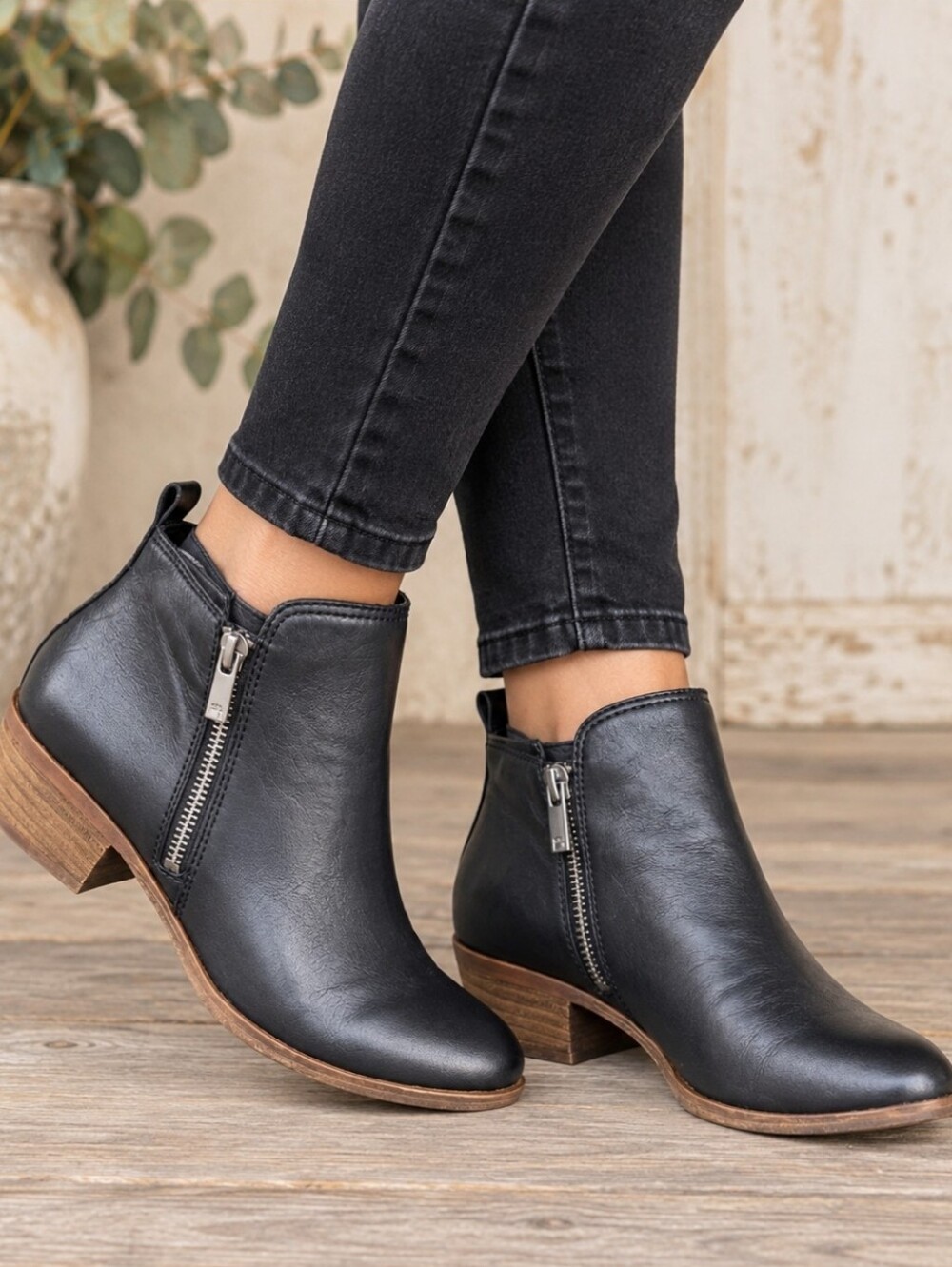 Lucky Brand NEW Y2K Double Zip, Comfort Bootie 7M
